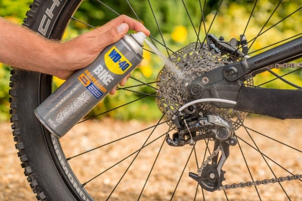 WD-40 bike degreaser